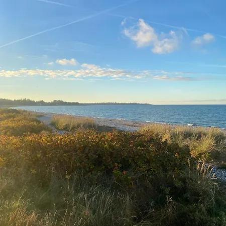 Huset Ved Stranden *